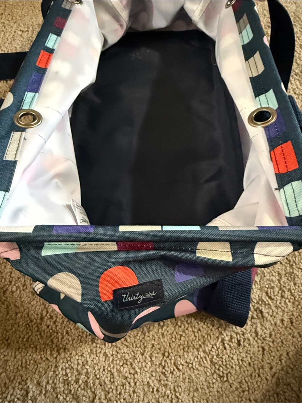 Thirty-One Tote - Picture 2 of 5
